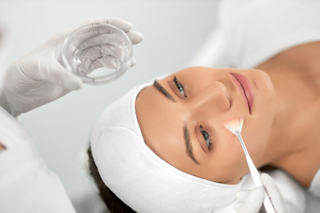 BioRePeel in NYC: The No-Downtime Chemical Peel