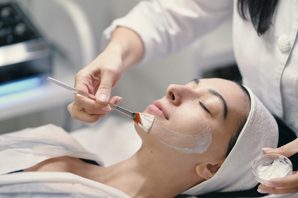 VI Peel Skin Treatment in NYC: Transform Your Skin at Derm Artisan