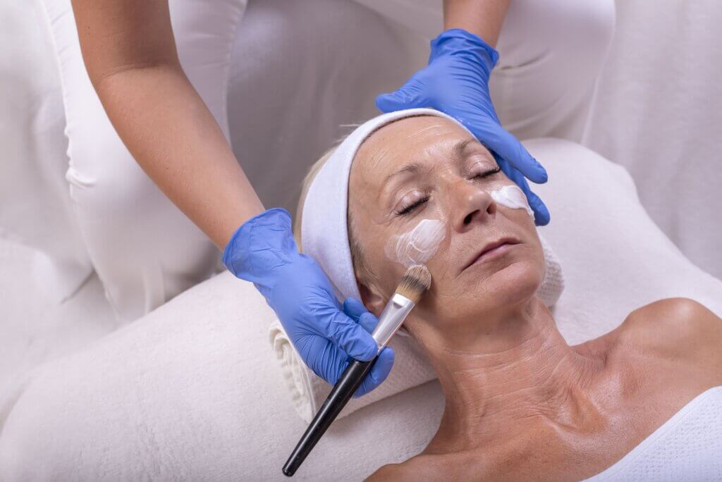 PhotoFacial | Anti-Aging Facial 4 PhotoFacial | Anti-Aging Facial
